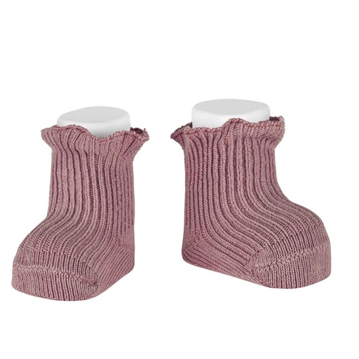 Ribbed Ruffled Trim Sock